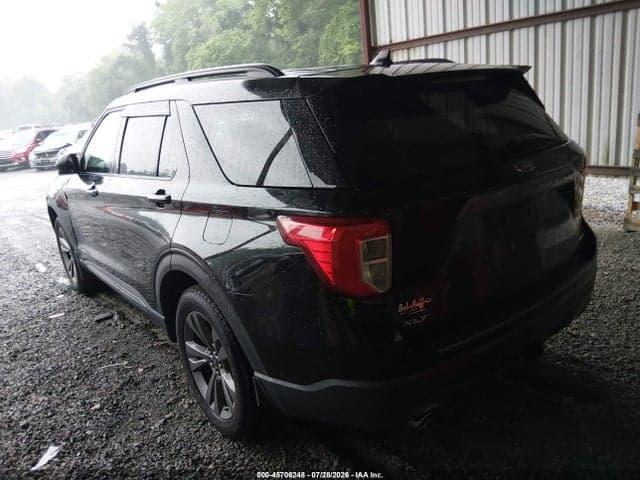 2021 FORD EXPLORER XLT 3