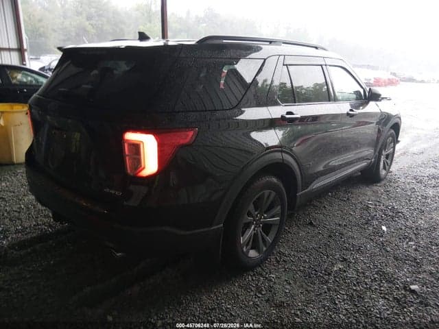 2021 FORD EXPLORER XLT 4