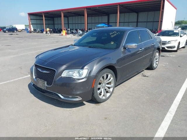2019 CHRYSLER 300 LIMITED 3