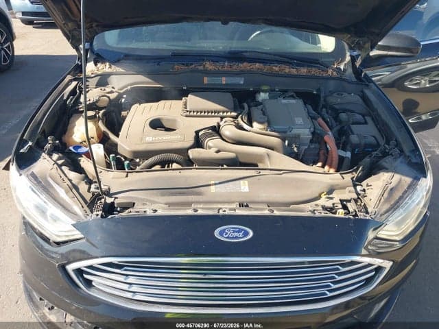 2017 FORD FUSION HYBRID SE 10