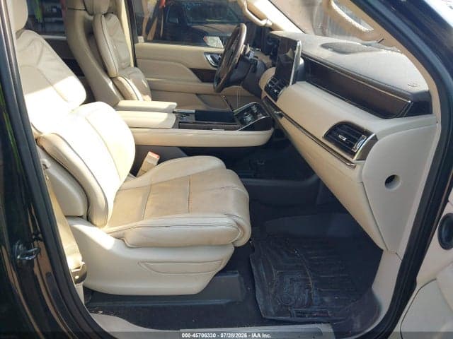 2018 LINCOLN NAVIGATOR L SELECT 5