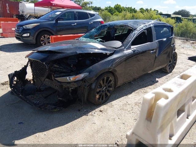 2025 MAZDA MAZDA3 2