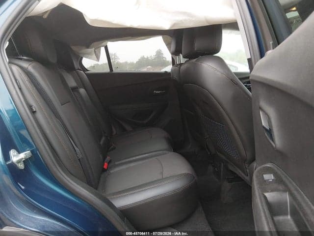 2020 CHEVROLET TRAX AWD LT 8