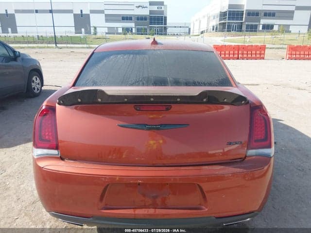 2020 CHRYSLER 300 TOURING 17