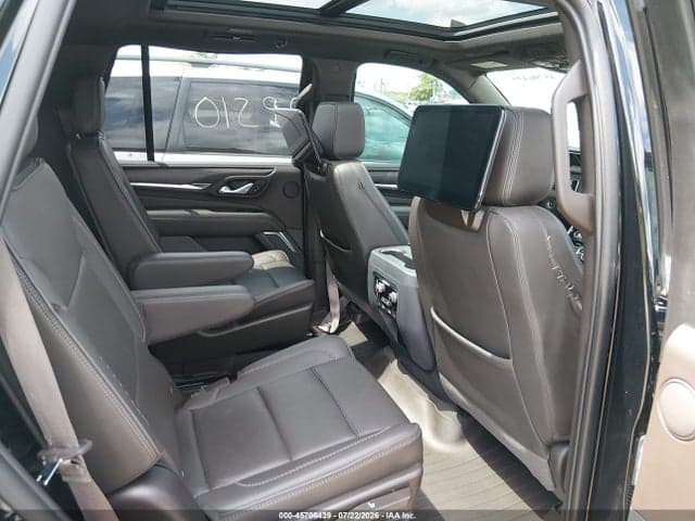 2023 GMC YUKON 4WD DENALI 8