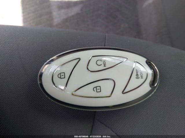 2024 HYUNDAI ELANTRA SEL 11