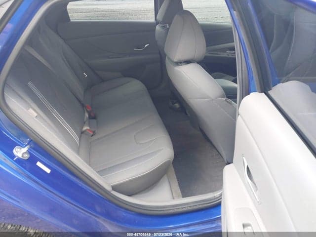 2024 HYUNDAI ELANTRA SEL 8