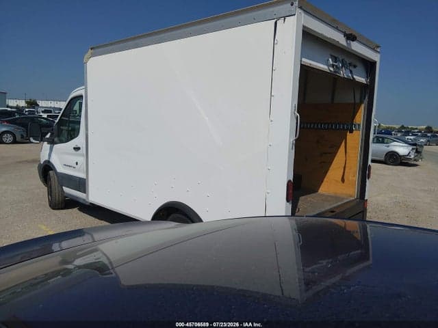 2018 FORD TRANSIT-250 CUTAWAY 3