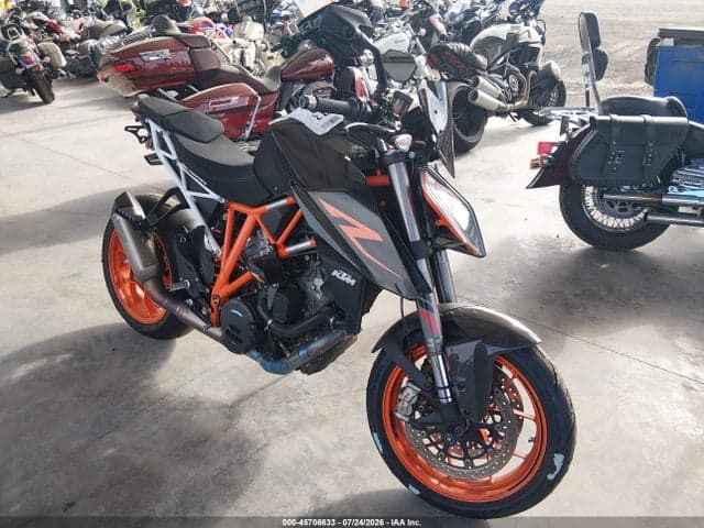 2017 KTM 1290 SUPER DUKE R - 1
