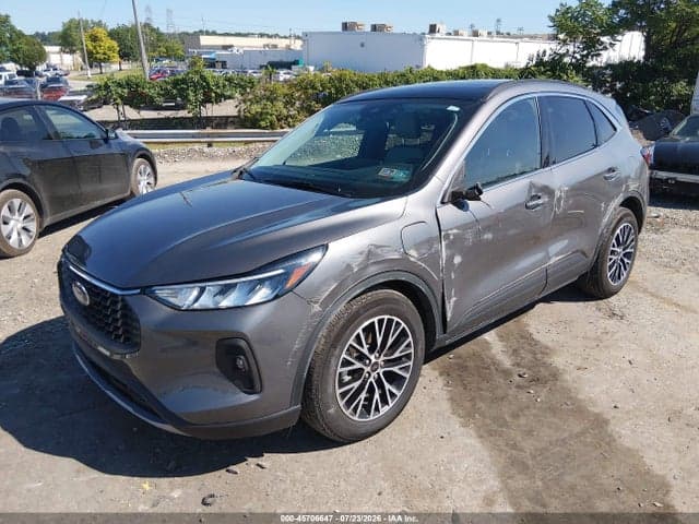 2025 FORD ESCAPE PHEV 2