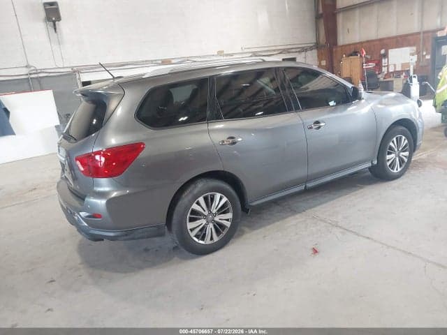 2018 NISSAN PATHFINDER SL 4