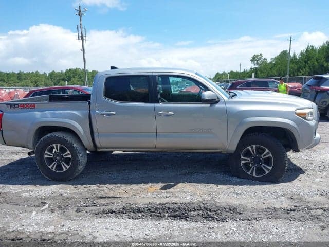 2017 TOYOTA TACOMA TRD SPORT 13