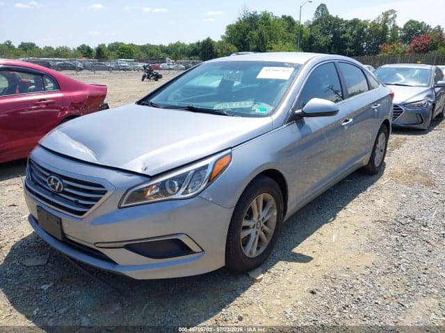 2017 HYUNDAI SONATA SE 2