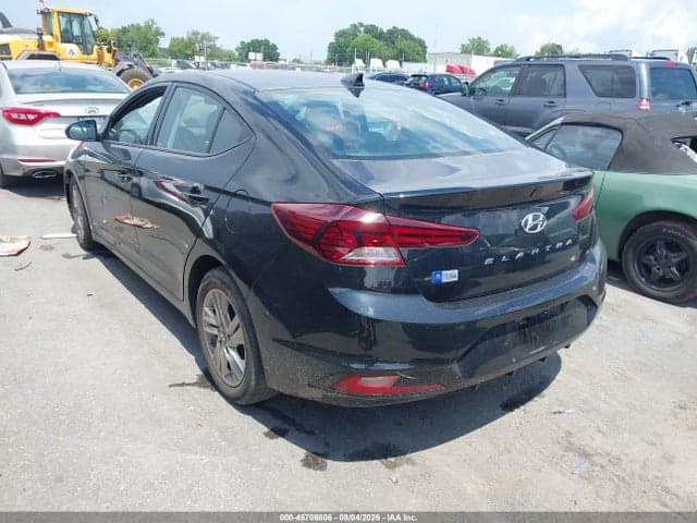 2019 HYUNDAI ELANTRA SEL 3