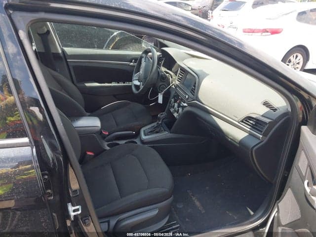 2019 HYUNDAI ELANTRA SEL 5