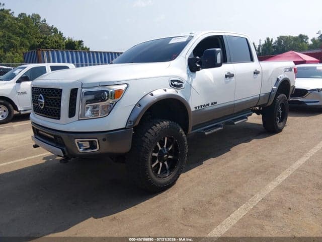 2017 NISSAN TITAN XD PRO-4X GAS 2