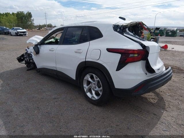 2024 CHEVROLET TRAX FWD SP 3