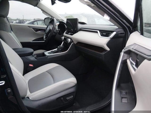 2024 TOYOTA RAV4 HYBRID LIMITED 5