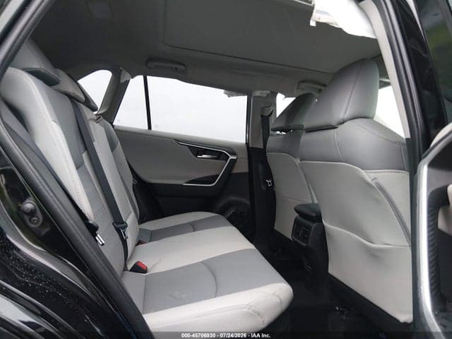 2024 TOYOTA RAV4 HYBRID LIMITED 8