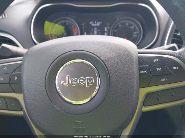 2019 JEEP CHEROKEE LATITUDE 4X4 6
