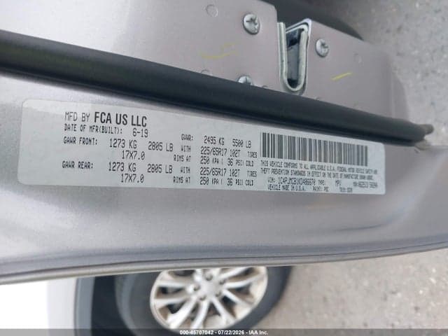 2019 JEEP CHEROKEE LATITUDE 4X4 9