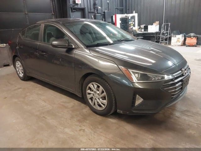 2020 HYUNDAI ELANTRA SE 1