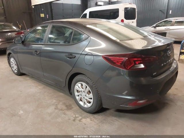 2020 HYUNDAI ELANTRA SE 3