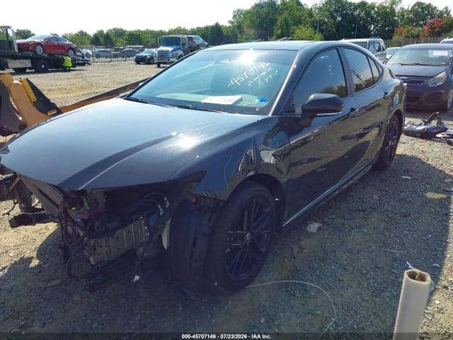 2026 TOYOTA CAMRY SE 2