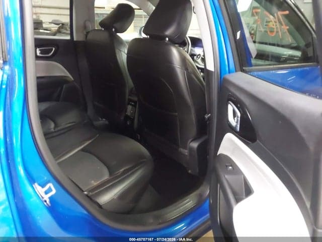 2022 JEEP COMPASS LIMITED 4X4 8