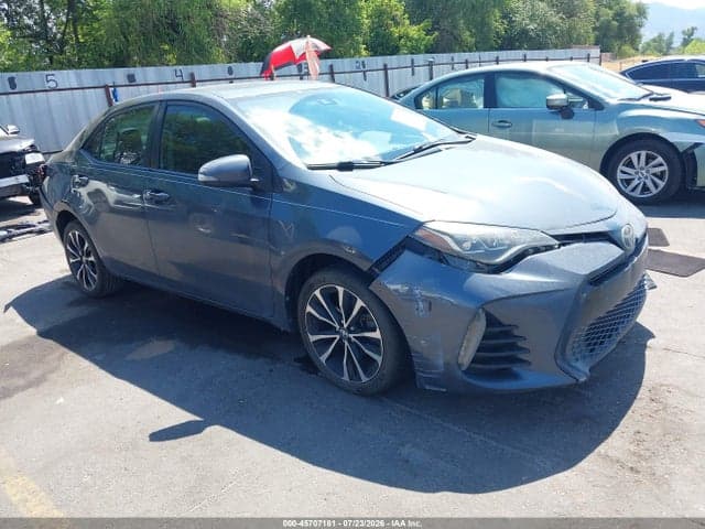 2017 TOYOTA COROLLA SE - 1