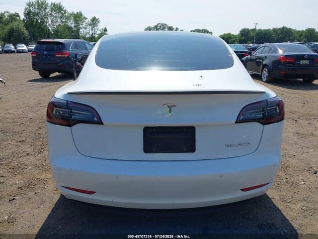 2022 TESLA MODEL 3 PERFORMANCE DUAL MOTOR ALL-WHEEL DRIVE 16