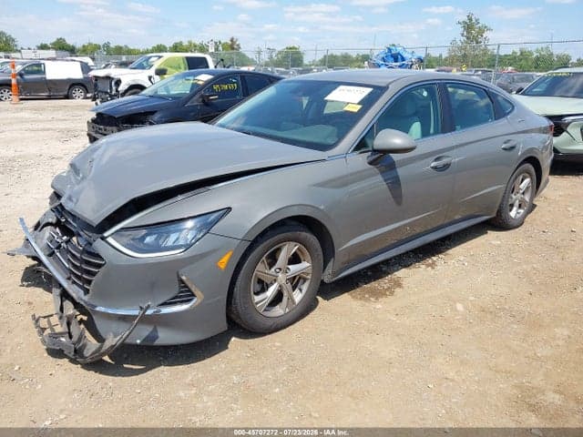 2020 HYUNDAI SONATA SE 2
