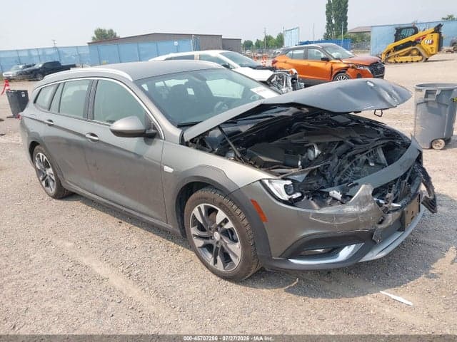 2018 BUICK REGAL TOURX ESSENCE 1