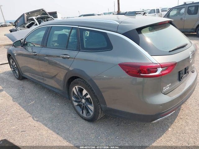 2018 BUICK REGAL TOURX ESSENCE 3