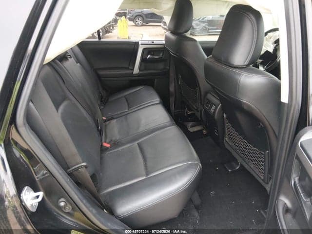 2017 TOYOTA 4RUNNER LIMITED 8