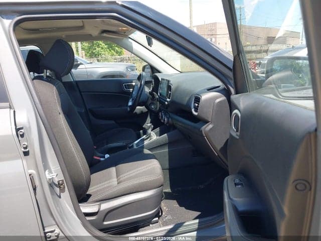 2022 HYUNDAI VENUE SEL 5