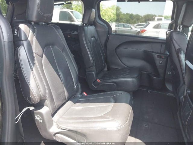 2018 CHRYSLER PACIFICA TOURING L PLUS 8