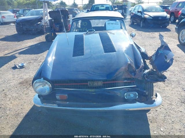 1971 TRIUMPH TR6 13