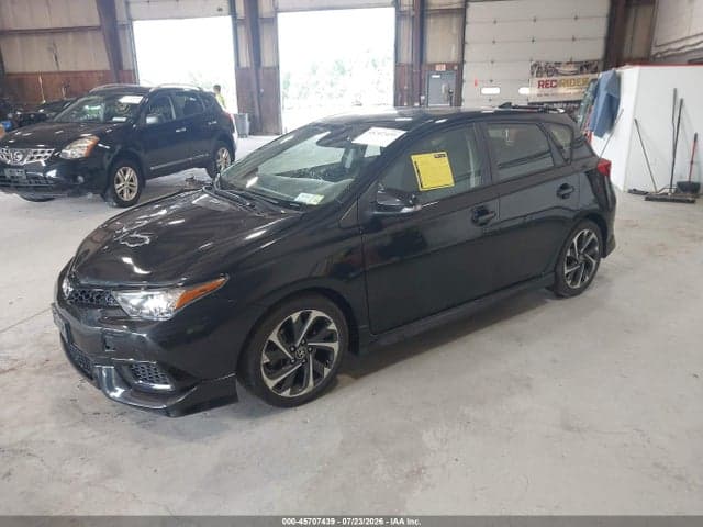 2018 TOYOTA COROLLA IM 2
