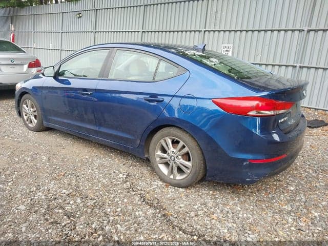 2017 HYUNDAI ELANTRA SE 3