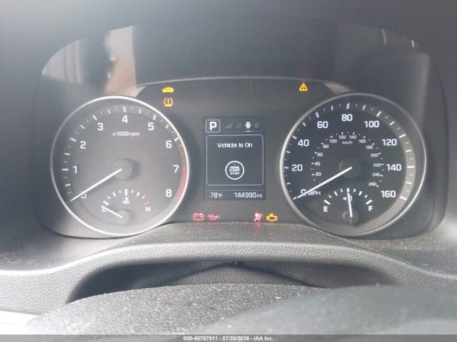 2017 HYUNDAI ELANTRA SE 7