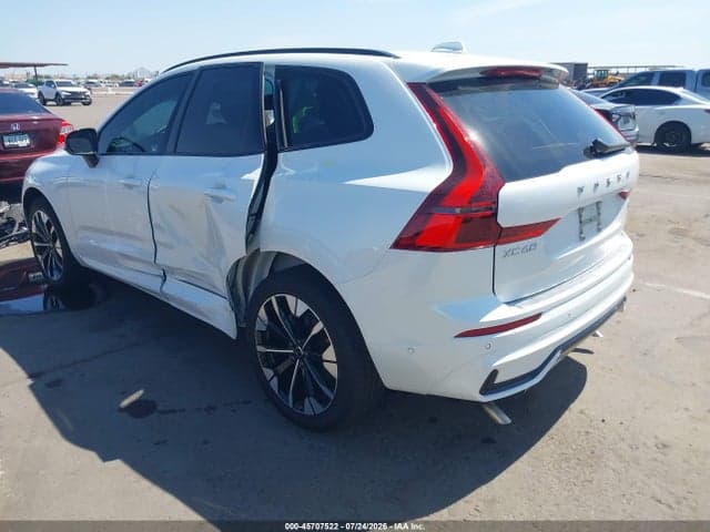 2026 VOLVO XC60 B5 PLUS 3