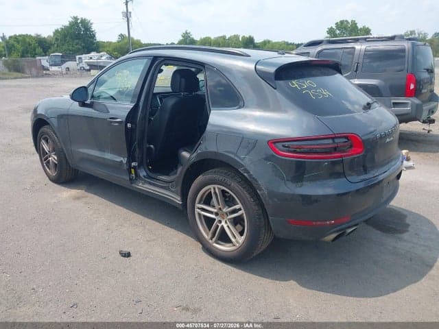 2017 PORSCHE MACAN S 3