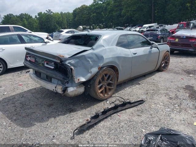 2022 DODGE CHALLENGER GT 4