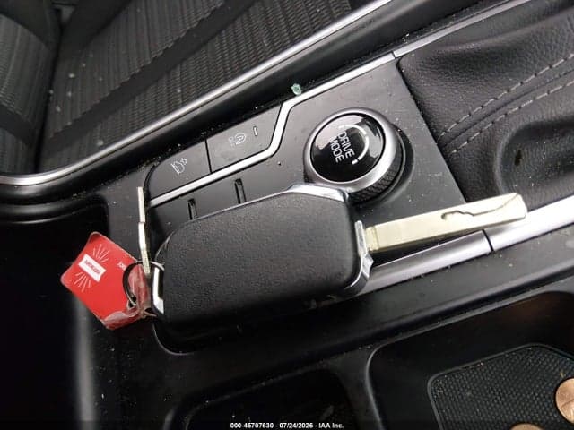 2023 KIA SORENTO LX 11