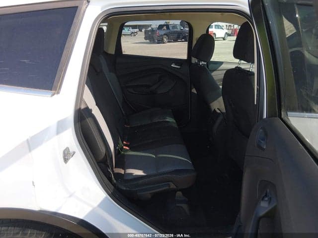 2017 FORD ESCAPE SE 8