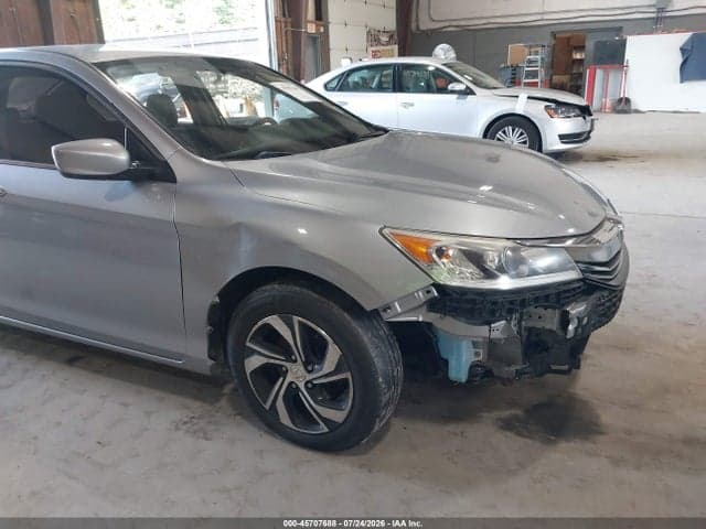 2017 HONDA ACCORD LX 18