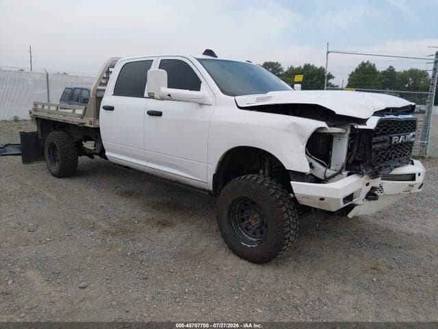 2022 RAM 3500 TRADESMAN 4X4 8' BOX 1