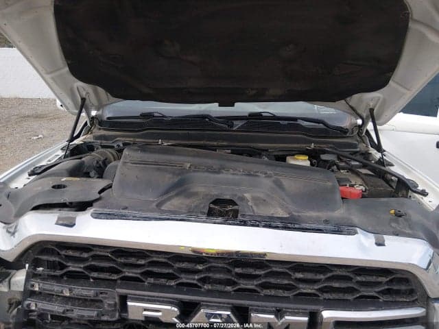 2022 RAM 3500 TRADESMAN 4X4 8' BOX 10