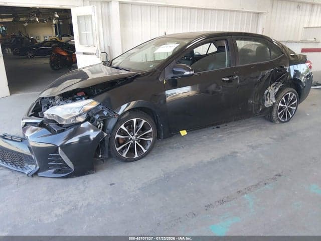 2017 TOYOTA COROLLA SE 2